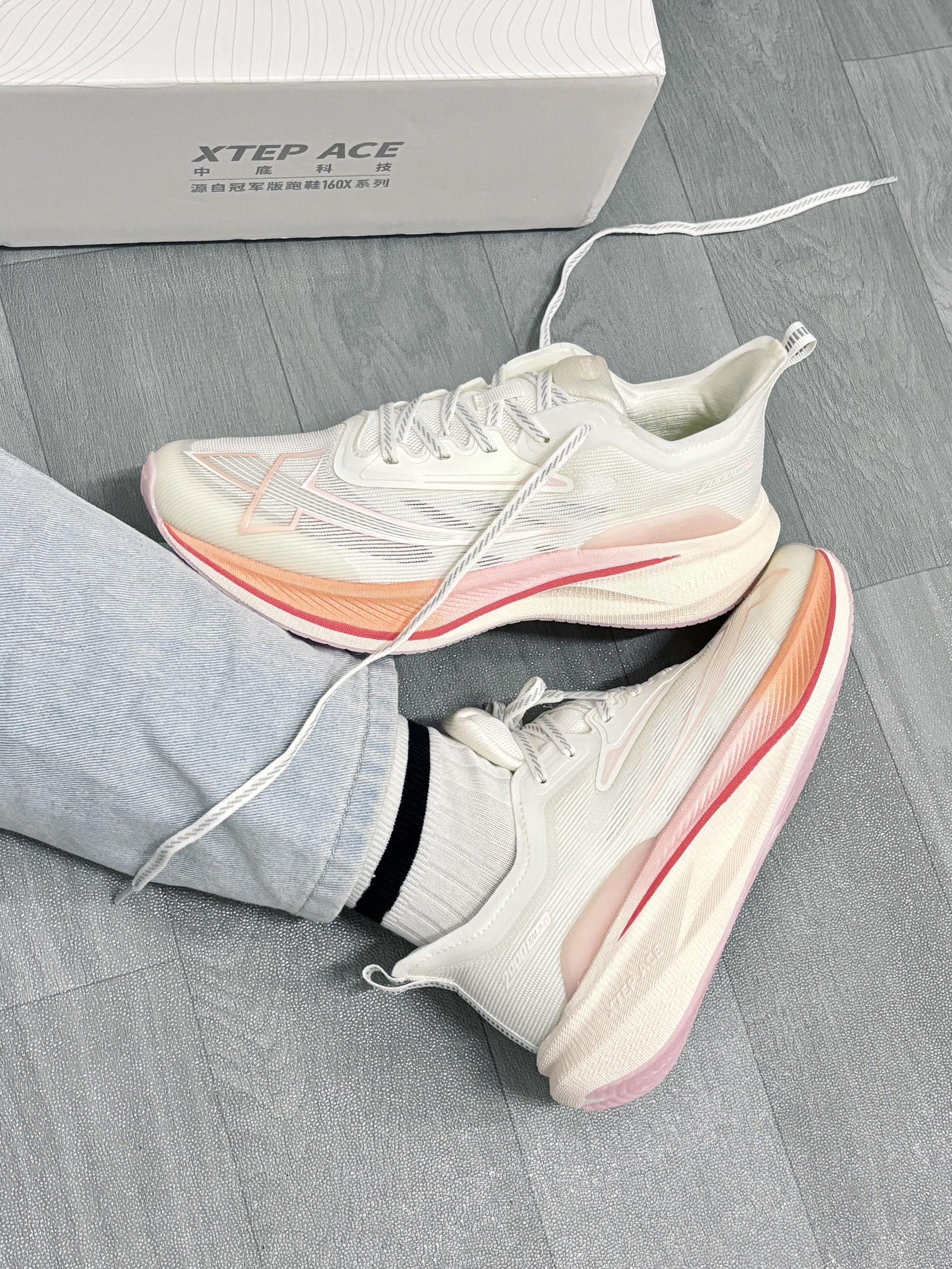 两千公里2代樱落粉🏃🏻♂️!跑者竞赛场的显眼包!